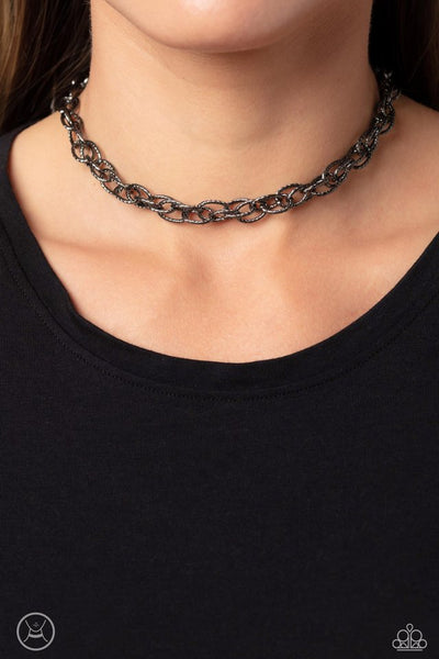 If I Only Had a Chain - Black